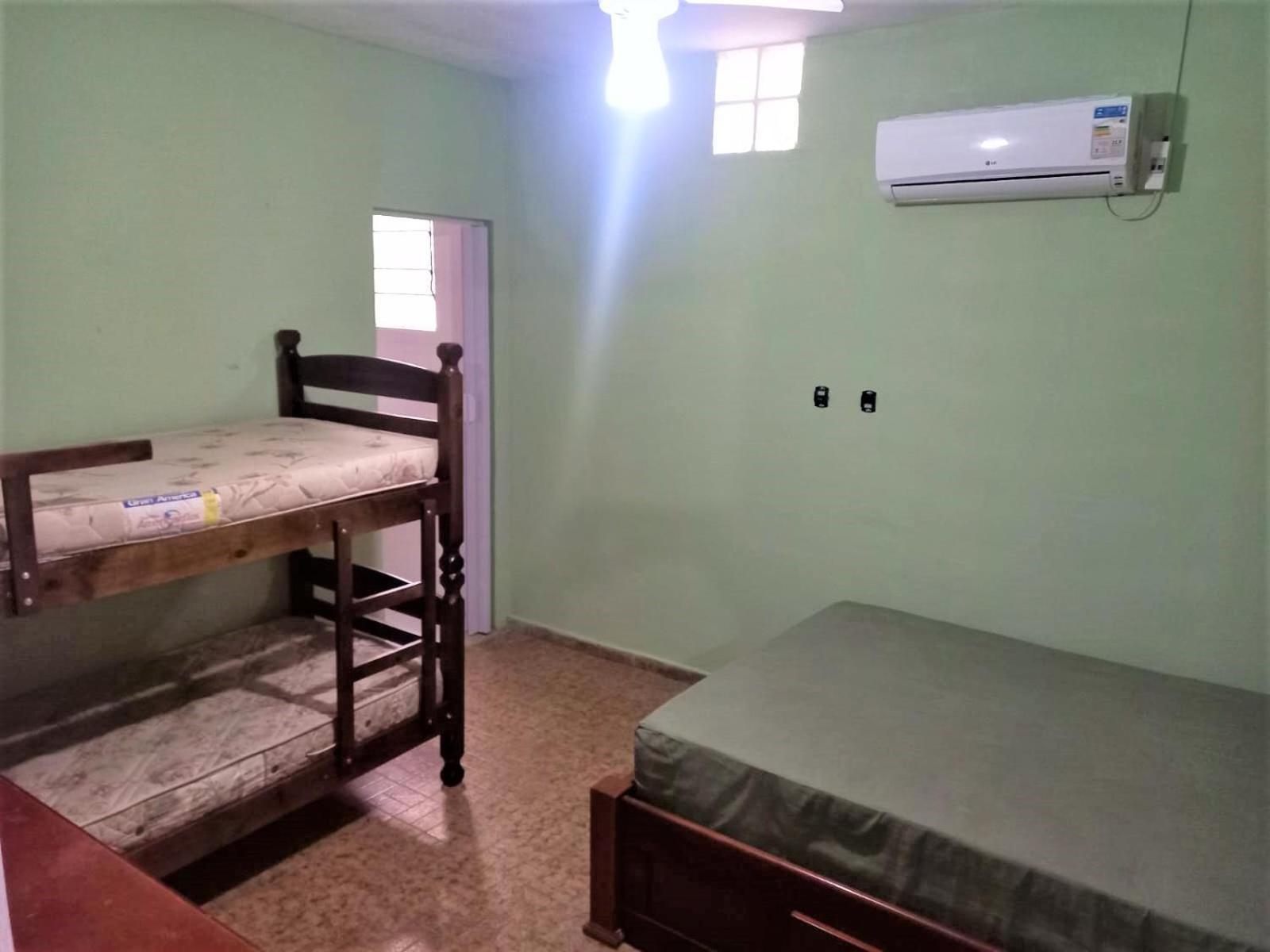 Ubatuba Beach House - Bilhar, Churrasqueira, E Suite Com Ar A 350M Da Praia Exterior photo
